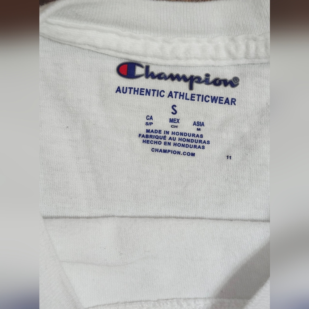 Champion Long Sleeve T-shirt. White Color . Size Small - Picture 4 of 8